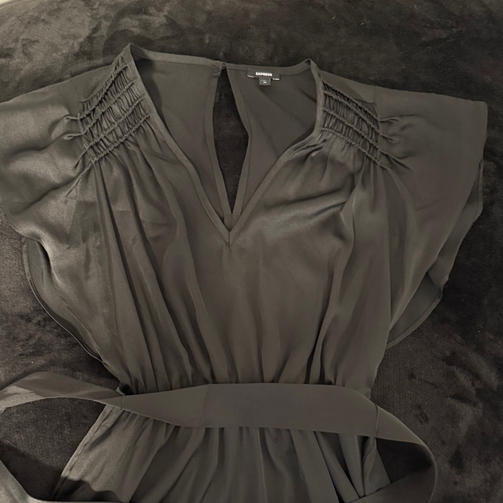 Express Black V-Neck Dress